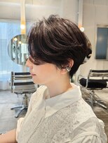 ストレータ バイ マリオ(Strata by mario)&nbsp;顔型丸顔卵形逆三角対応大人ハンサムショート