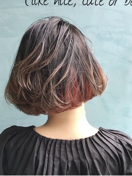 クラン(clan) ボブ×インナーカラー