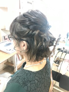 ロカット サロン(Roquat Salon) ボブゆるふわハーフアップアレンジ【ヘアアレンジ  立川】