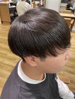 ネイビー(NAVY)&nbsp;縮毛矯正はここまで進化　ピンピンにならないナチュラル仕上がり