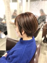 アンプリュス リアン(1+ Unplus lien)&nbsp;レッドベージュハイライト前下がり大人ショート/亀戸