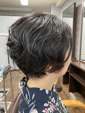 サーカス(CiRCUS) ショートボブ×パーマ