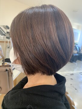 ヘアー グリース(hair GREASE) スジ状カラーショート