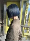 ブルー ブラック ボブ ミックスカラー ケアブリーチ