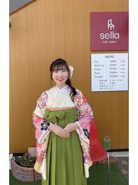 セラ(sella) カチューシャ風　編みおろしヘアー