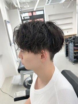 ロンド ローガン 名駅(Lond LOGAN) 波巻きパーマ 大人質感 メンズ 名駅名古屋