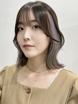 サクラ オモテサンドウ(SAKURA)&nbsp;くびれボブ×インナーカラーグレージュ　表参道