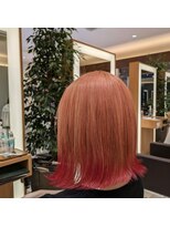 ルミナスビューティーケア(Luminous beauty care)&nbsp;ペールオレンジに赤のアクセントカラー