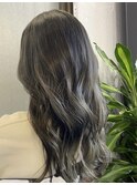 透明感抜群なオリーブアッシュ