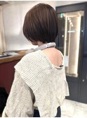 ショートボブ モカブラウンカラー 顔周りカット 20代30代