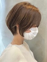 エリマ 横浜西口(elima)&nbsp;横浜西口くびれショート切りっぱなしボブベージュカラー30代◎