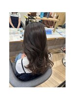 アース オーセンティック 越谷レイクタウン店(EARTH Authentic)&nbsp;重たさ解消大人透明感韓国風レイヤーカットロングヘア