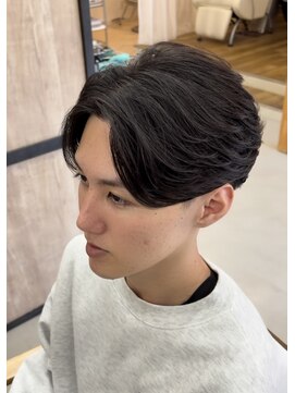 メンズギフト(men's GIFT) フェザーパーマ毛流れセンターパート刈り上げ