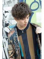 ヴェイン 渋谷(vain)&nbsp;センターパート波巻きメンズパーマ渋谷メンズ美容室k