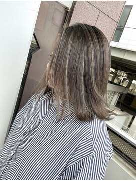 salon de MiLK 札幌大通店【サロン ド ミルク】 ケアブリーチで作るナチュラルハイライト