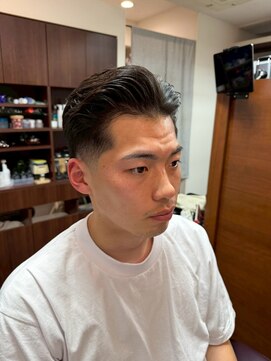 ケースタイル ヘアスタジオ 神保町店(K STYLE HAIR STUDIO) フェード/バーバースタイル/刈上げ/束感ショート/震災刈り
