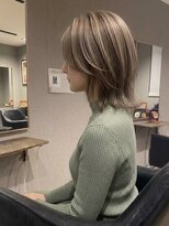 リリーズ 亀有(Lilly's)&nbsp;くびれレイヤー×透明感ベージュ