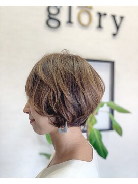 ヘアサロン グローリー(glory) short style