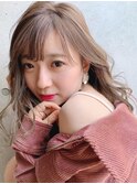 大人かわいい小顔ミディアム・フォギーベージュ