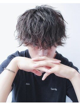 シン(syn) 無造作マッシュ