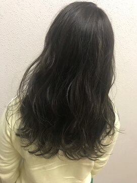 フロート 小阪店(float) アッシュグレー_耳かけ,毛先パーマ,イメチェン