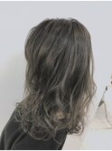 Eliss Umeda  スモーキーグレージュ×ナチュラルグラデーション