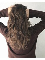 エスアイ(S.i)&nbsp;外国人風　抜け感ヘアー［五条駅/京都駅/七条駅/四条駅/烏丸駅］