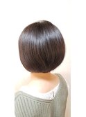 ショートボブ
