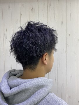 トミーズバーバー(Tommy's Barber) スパイラルパーマ