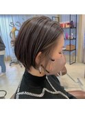 ショートボブ×グレージュ