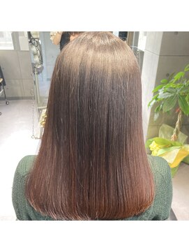 ヴィオラスバイポッシュ ギンザ(Violus by Posh GINZA) 絹髪矯正by髪質改善