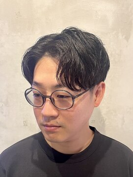 フランクスバーバーリザーブ 人形町店(FRANK’S BARBER RESERVE) センターパート/barbershop/人形町/　ｙ