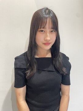 ウクラ バイ レシッド 池袋(uchla by rcid) 韓国風ブルージュ透明感カラー顔周りレイヤーカット前髪姫カット