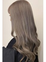 ニコラ(NICOLA) グレージュ