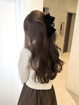 ヴェイナゴヤ(VEYY. nagoya) ラベンダーグレージュ/ブリーチなし/韓国/暗め/透明感/レイヤー