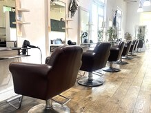 ヘアー ミュゼ 大西店(HAIR Musee)の雰囲気（統一感のあるシンプルな店内でインテリアにもこだわっています☆）