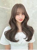 韓国前髪 くびれヘア 夏のヘアアレンジ 暗めカラー