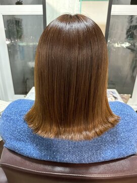 外ハネボブ/こなれミディ/キャラメルブラウン/大人可愛い/艶髪