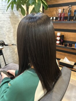 ベル(Belle)の写真/繰り返すダメージやクセ毛に悩む方へ。毎日扱いやすく、スタイリングも簡単な理想のストレートを。