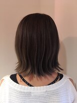 パティオンツー(PATIONN2)&nbsp;ナチュラルなグラデーション。ナチュラルなストレート外ハネ人気