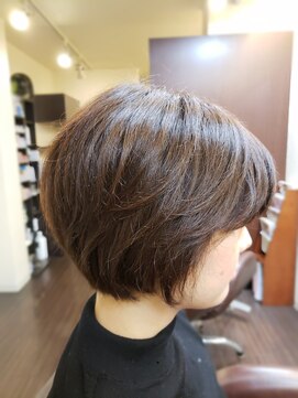ヘアメイク ビス(Hair Make Bis.) ショートボブ