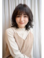 マグノリア オモテサンドウ(MAGNOLiA Omotesando)&nbsp;伸ばしかけの方にオススメ！ニュアンスくびれミディ・・・HINATA