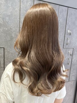 アイティーバイアルバム 松戸店(IT by ALBUM) まろベージュロング_くびれヘアビタミンカラー_ba339231