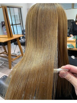 ビール 西新店(BEER) 酸性縮毛矯正でブリーチ毛にも縮毛矯正が可能!【大塚】