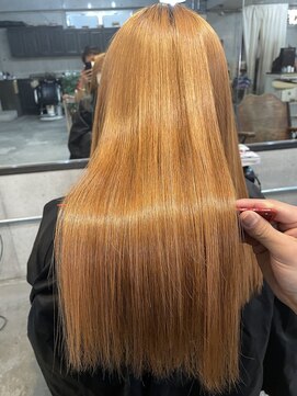 メーヴェ(Mowen) 南堀江 mowen Tetsu 艶髪 酸熱ストレート 髪質改善