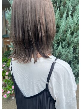 ニコ(nico.) アッシュベージュ