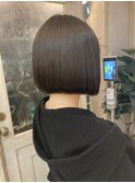 髪質改善コスメストレートミニボブ切りっぱなし前下がりワンレン