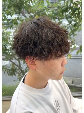 ブランコジーサウス(BLANCO G South) 波巻きスパイラルパーマ ツーブロック マッシュ 骨格補正