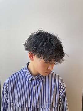 アース 金山店(HAIR&MAKE EARTH) 【メンズ人気】波巻きパーマ×刈り上げマッシュ