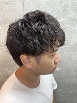 デフカッヅ 北千住(DEF CUTZ) 緩めスパイラルパーマ